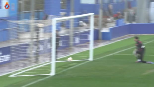 Wu Lei and Espanyol prepare for game vs Atlético